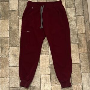 Figs Women’s Burgundy Scrub Jogger Pants